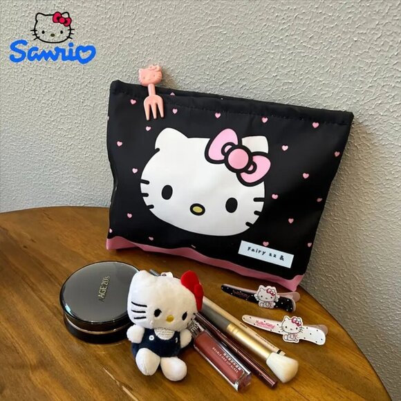 Hello Kitty Cute Cartoon Portable Large Capacity Makeup Bag - Picture 3 of 5